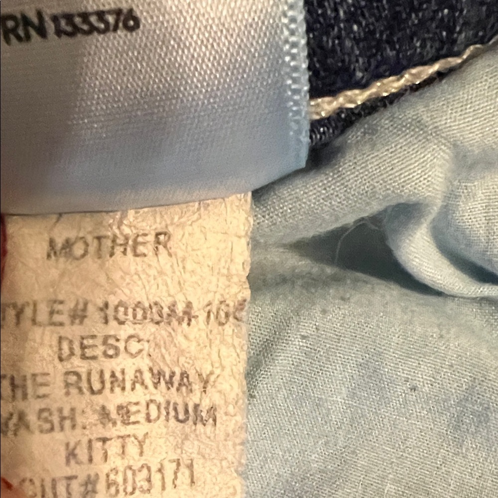 MOTHER Women's Blue Jeans - Picture 4 of 7